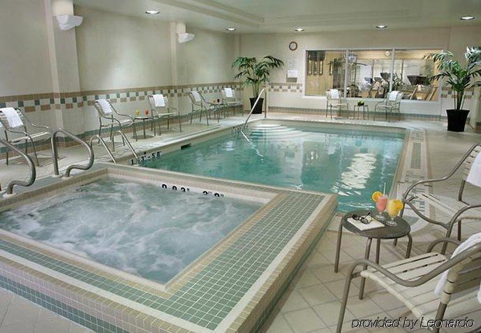 Fairfield Inn & Suites By Marriott Toronto Mississauga Zewnętrze zdjęcie